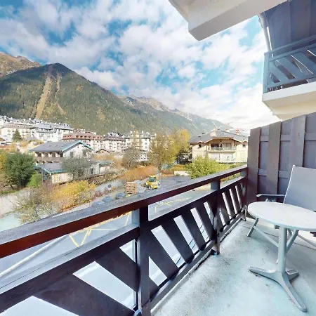 Le Petit Avec Vue Et Balcon * Chamonix Mont Blanc